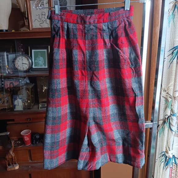 24W 24" Vintage 1960's Womens Skirt RED/GRAY PLAID WOOL MID RELIC CAMP - Picture 5 of 8